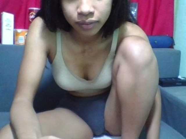 NADIAH Live Cam pe BongaCams