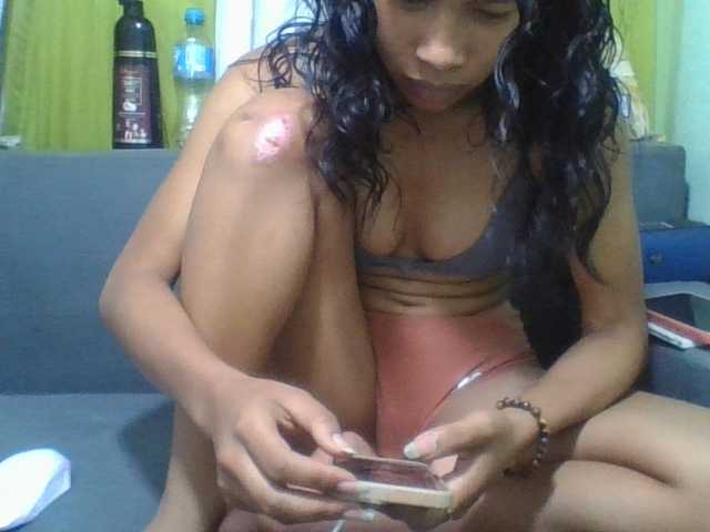 NADIAH live cam on BongaCams