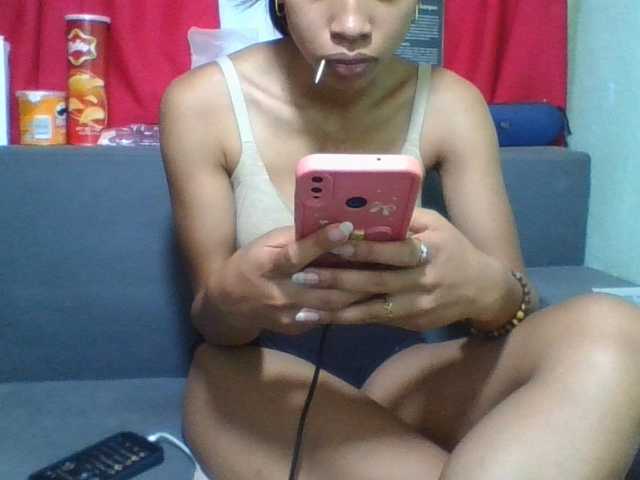 NADIAH live cam on BongaCams