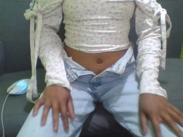 HotgirlURIEL