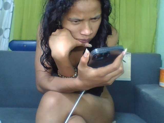 HotgirlURIEL