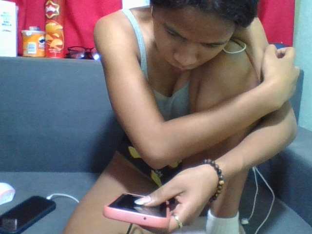 NADIAH live cam on BongaCams