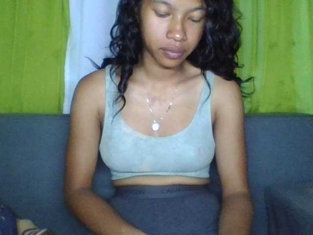 NADIAH's BongaCams show and profile