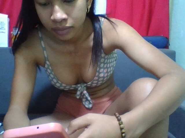 NADIAH live cam on BongaCams