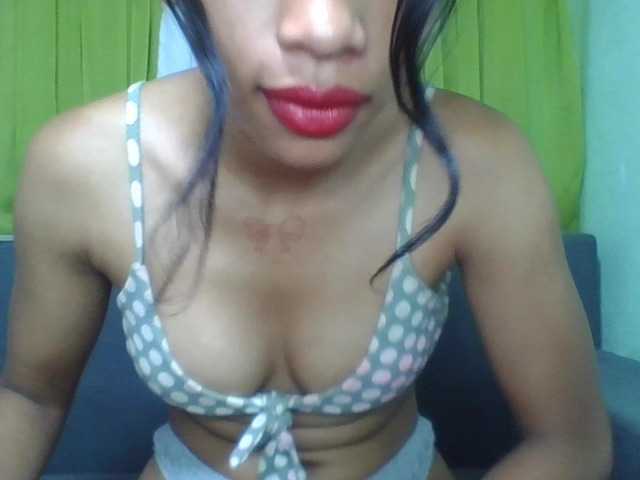 HotgirlURIEL