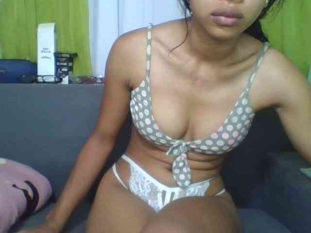 HotgirlURIEL