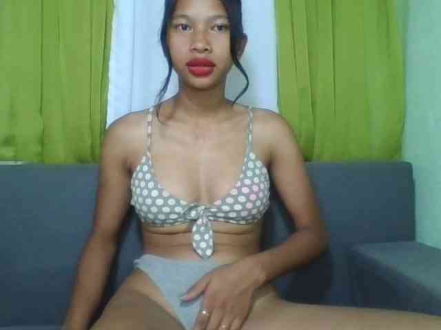 HotgirlURIEL