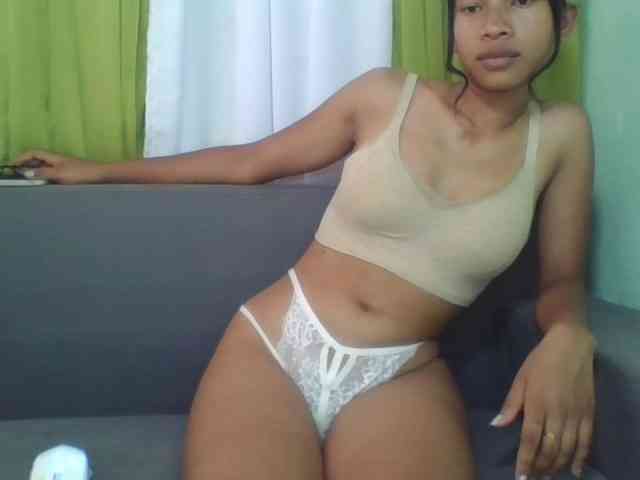 HotgirlURIEL