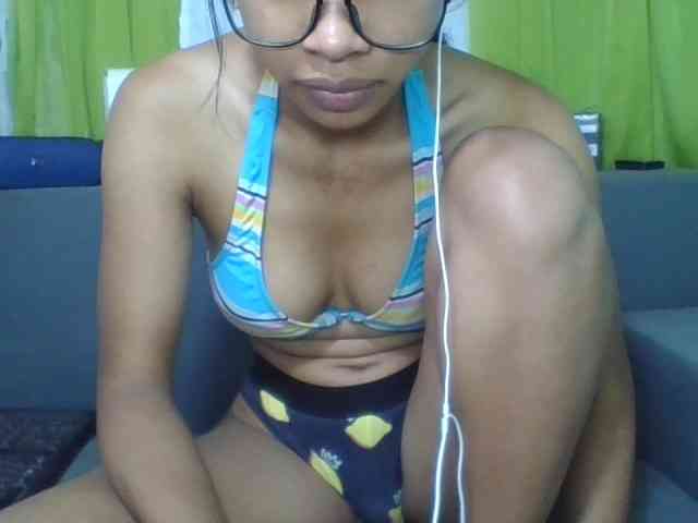 HotgirlURIEL