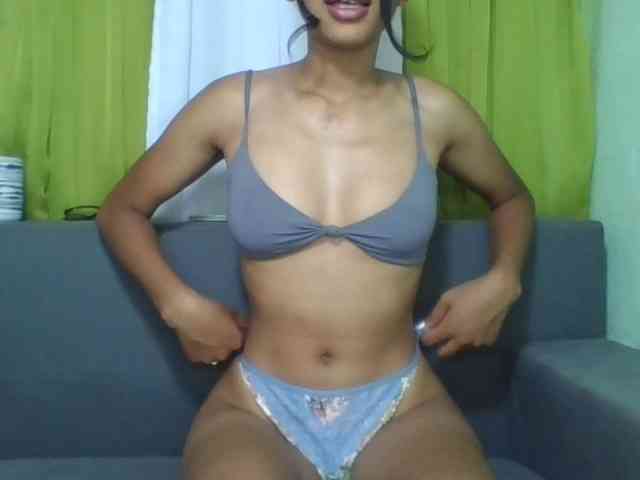 HotgirlURIEL
