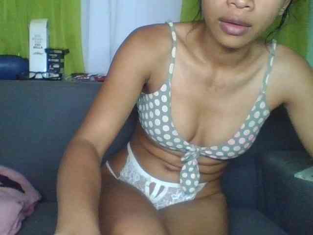 HotgirlURIEL