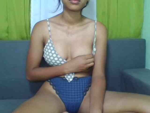 HotgirlURIEL