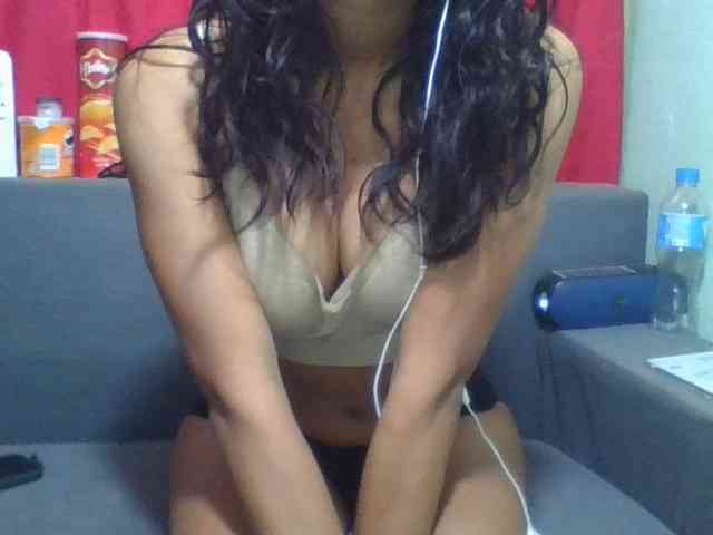 HotgirlURIEL