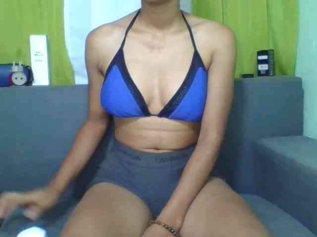 HotgirlURIEL