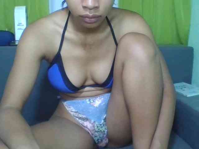 HotgirlURIEL