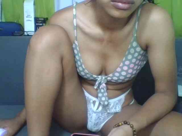HotgirlURIEL