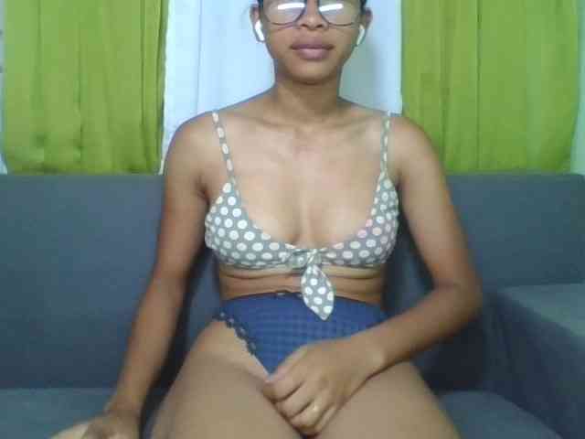 HotgirlURIEL