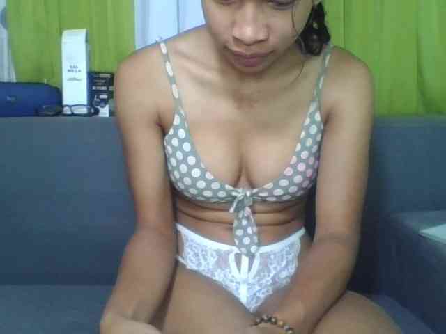 HotgirlURIEL