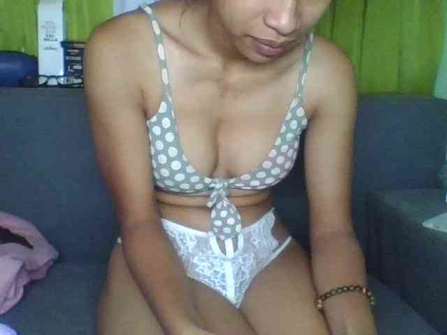 HotgirlURIEL