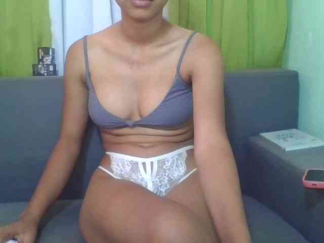HotgirlURIEL