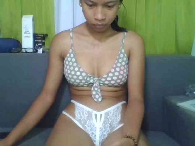 HotgirlURIEL