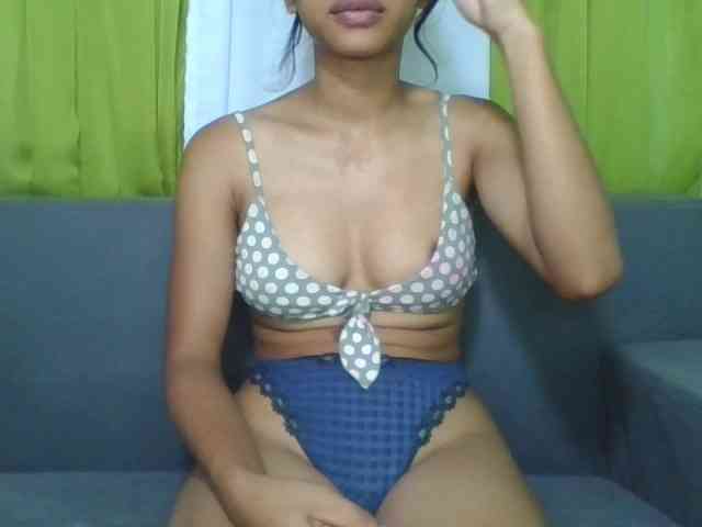 HotgirlURIEL