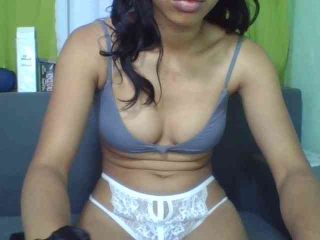 HotgirlURIEL