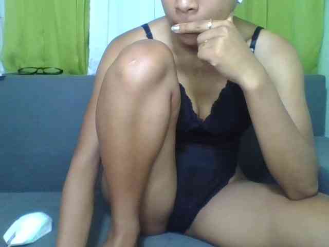 HotgirlURIEL