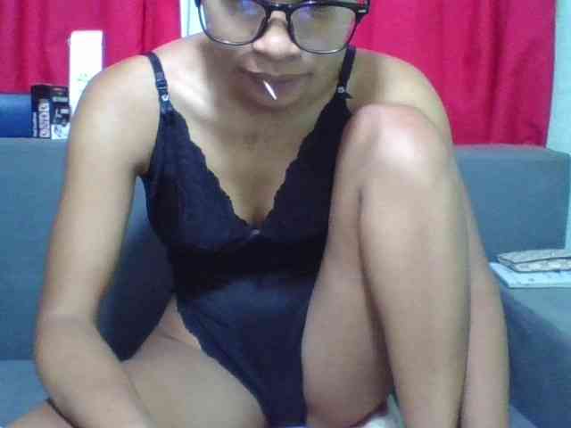 HotgirlURIEL