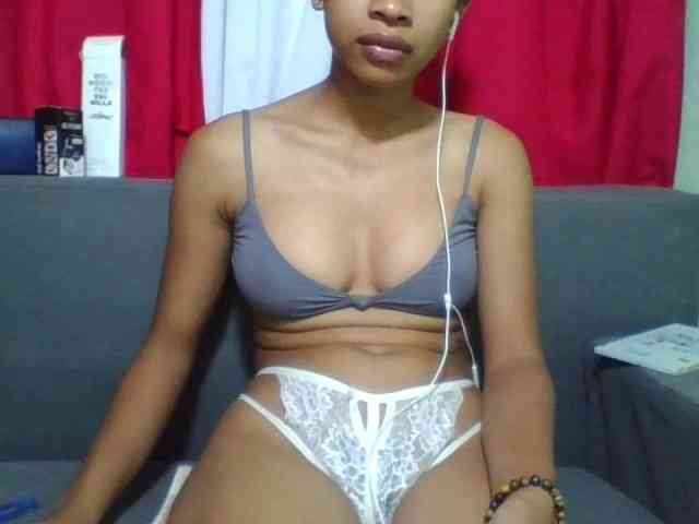 HotgirlURIEL