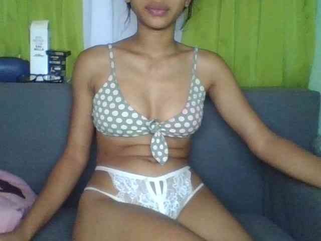 HotgirlURIEL