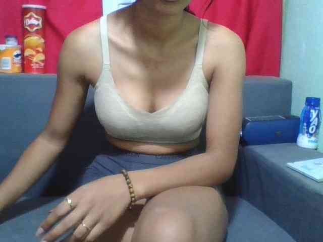 HotgirlURIEL