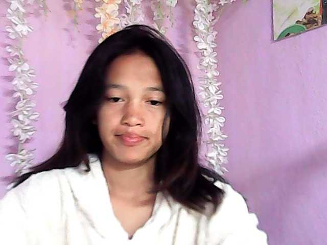 Laura1881 live cam on BongaCams