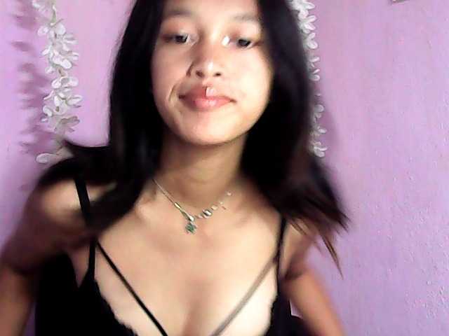 Laura1881 webcam