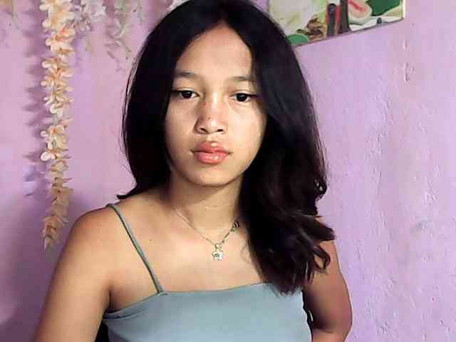 Laura-Carenne webcam