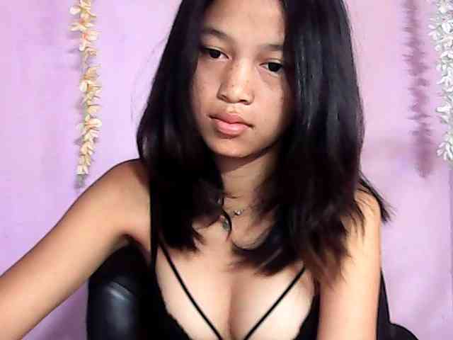 Laura-Carenne webcam