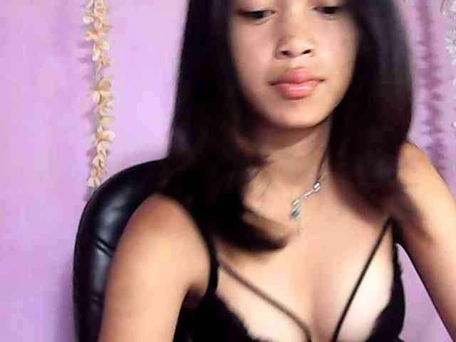 Laura-Carenne webcam