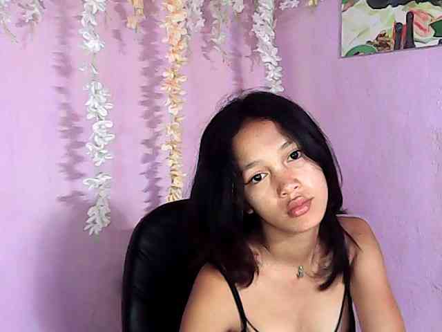 Laura1881 webcam