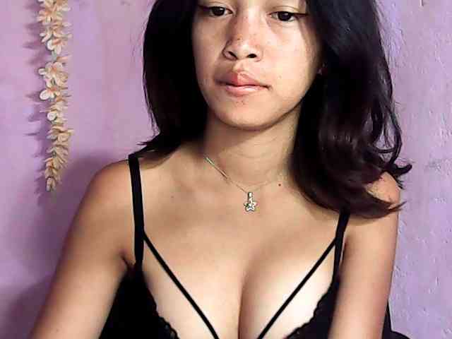 Laura-Carenne webcam