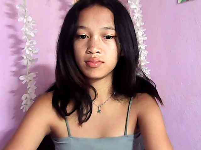 Laura-Carenne webcam