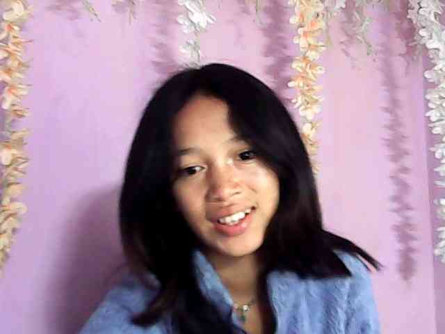 Laura1881 webcam