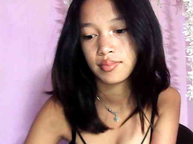 Laura1881 webcam