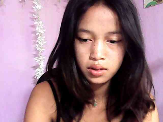 Laura-Carenne webcam