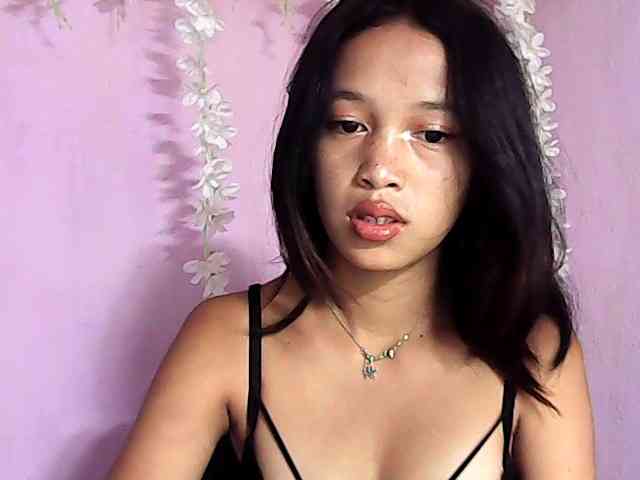 Laura1881 webcam