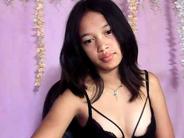 Laura-Carenne webcam