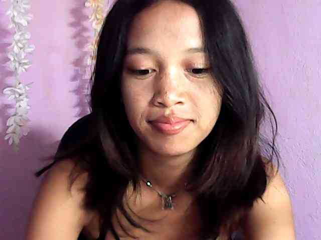 Laura1881 webcam