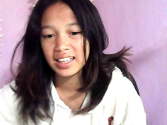 Laura-Carenne webcam