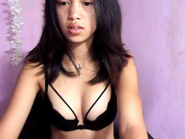 Laura-Carenne webcam