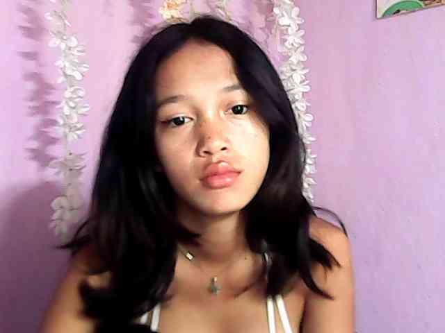 Laura1881 webcam