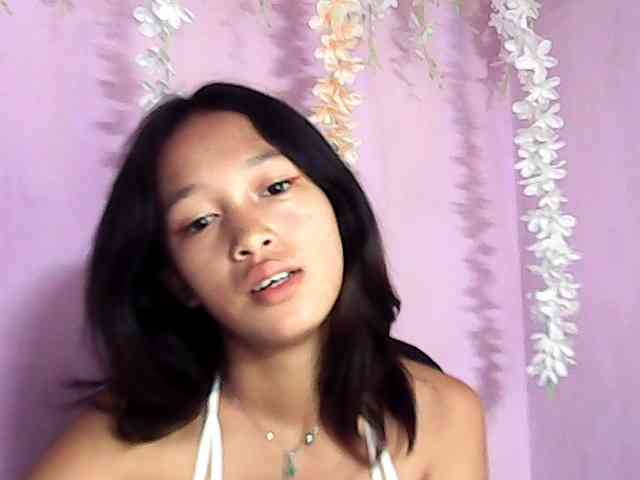Laura1881 webcam